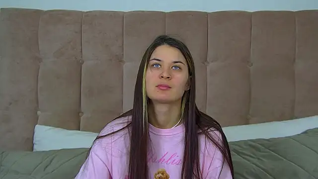 RachelSimpson online show from 02-24-26, 06:17