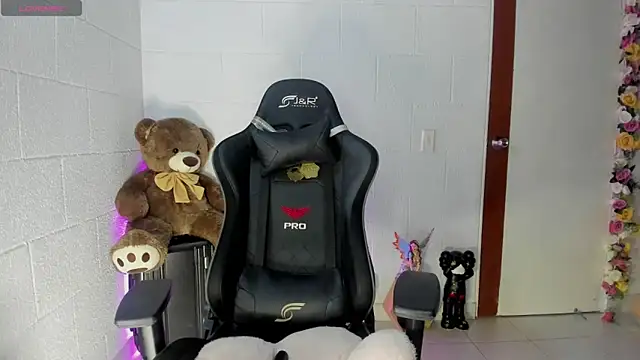 M isabel25 online show from 01-13-25, 02:50