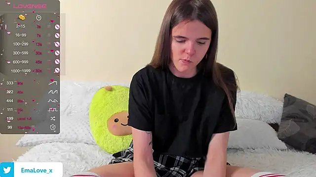 Ema X Love online show from 02-13-25, 11:37