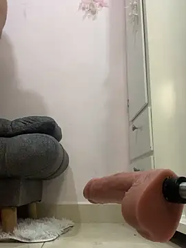 Kataliina online show from 03-07-25, 07:52