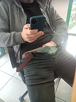 Snapshot of Laviestbelle chatting on 03-23-26, 10:19 Laviestbelle online show from 03-23-26, 10:19