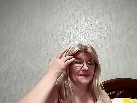 Diana 49 online show from 02-03-25, 06:17