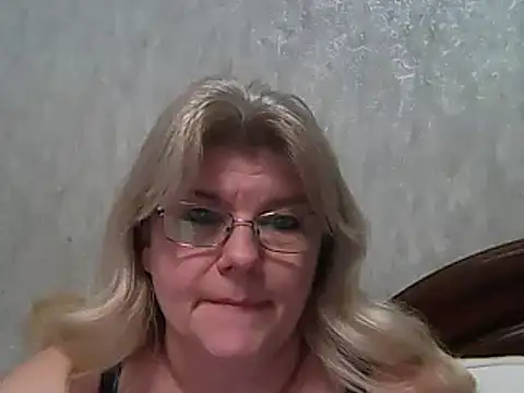 Diana 49 online show from 03-09-25, 04:11