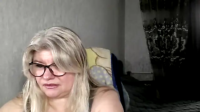 Diana 49 online show from 02-08-26, 09:13