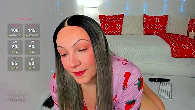 Snapshot of KVerunce chatting on 01-21-25, 09:46 KVerunce online show from 01-21-25, 09:46