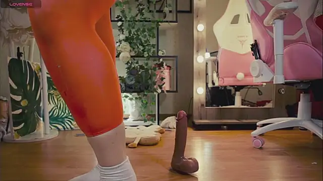 Chery Lady22 online show from 02-08-25, 08:20