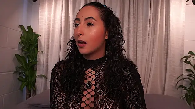 agatha collins  online show from 02-06-26, 07:50