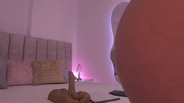 violeta aroca online show from 11-29-25, 03:09