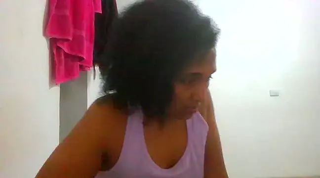 Snapshot of Aishamara chatting on 02-04-25, 07:40 Aishamara online show from 02-04-25, 07:40