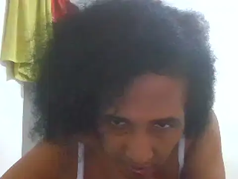 Snapshot of Aishamara chatting on 02-10-25, 04:52 Aishamara online show from 02-10-25, 04:52