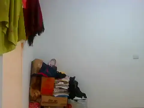 Snapshot of Aishamara chatting on 02-15-25, 03:50 Aishamara online show from 02-15-25, 03:50