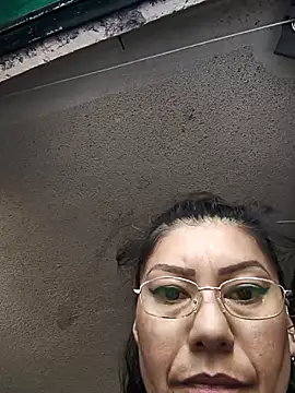 LaInsaciableIntensa online show from 11-19-25, 09:04