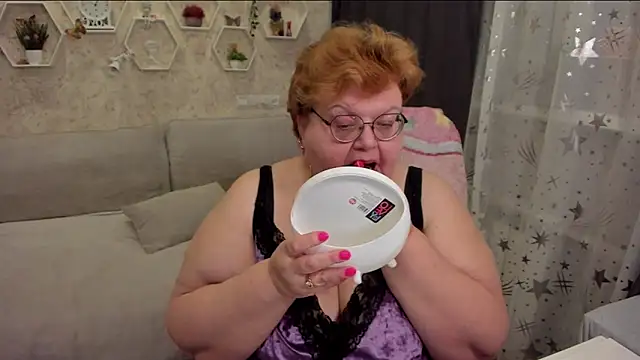 Snapshot of _big_love_ chatting on 03-01-25, 08:10 big love online show from 03-01-25, 08:10