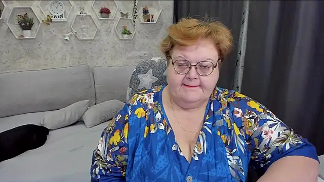 Snapshot of _big_love_ chatting on 03-21-25, 08:08 big love online show from 03-21-25, 08:08