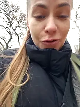 Keli Jessi online show from 11-07-25, 01:33