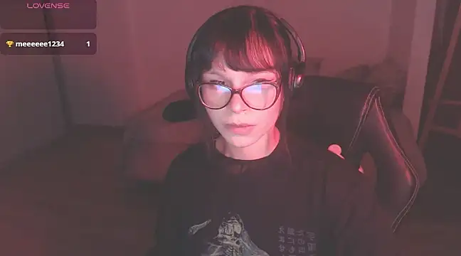 Snapshot of modjo_ chatting on 01-28-25, 02:00 modjo online show from 01-28-25, 02:00