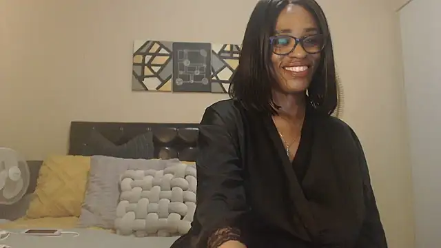 Creamyass22 online show from 04-30-26, 06:14