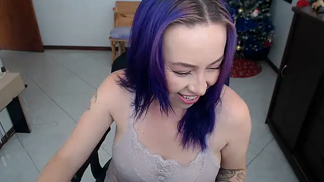 charlottezoe15 online show from 11-20-25, 05:34