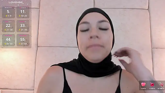 aisha vs online show from 12-31-24, 12:15