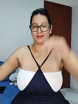 keilymadam online show from 05-22-26, 12:44