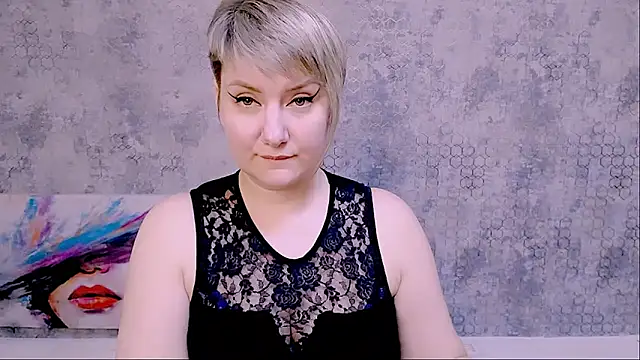 Snapshot of Djullia chatting on 02-27-25, 12:23 Djullia online show from 02-27-25, 12:23