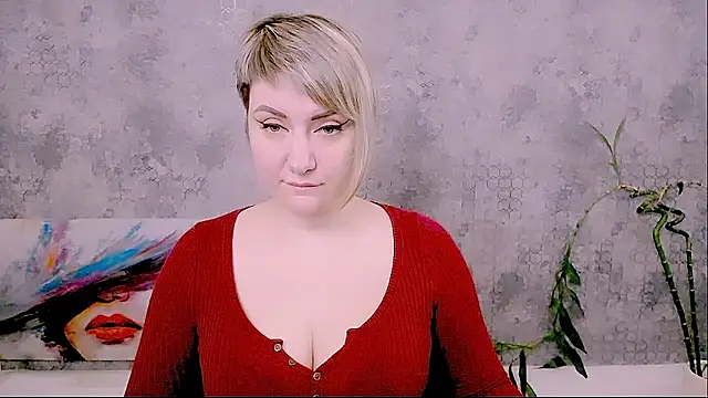 Snapshot of Djullia chatting on 01-09-26, 09:01 Djullia online show from 01-09-26, 09:01