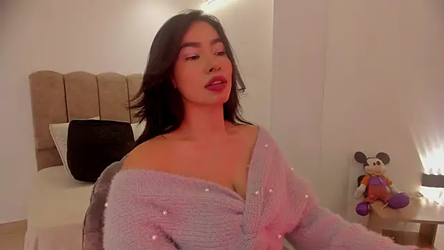CelesteBreedlove online show from 05-19-26, 01:56