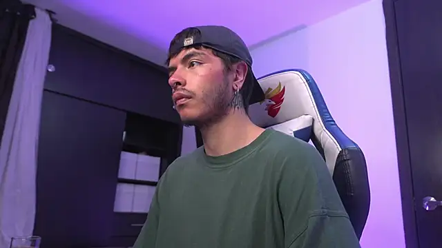  morghan  online show from 04-10-26, 01:33