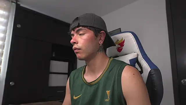  morghan  online show from 04-15-26, 07:21