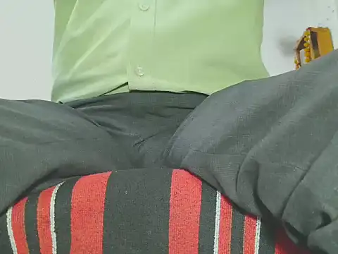 manan28 online show from 11-04-25, 09:19