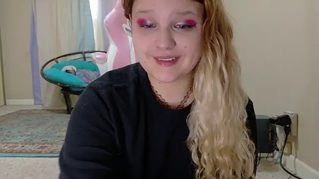 Emihaze online show from 11-29-25, 07:17