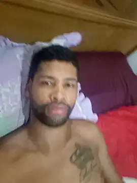 Snapshot of Lxlz chatting on 10-28-25, 04:53 Lxlz online show from 10-28-25, 04:53