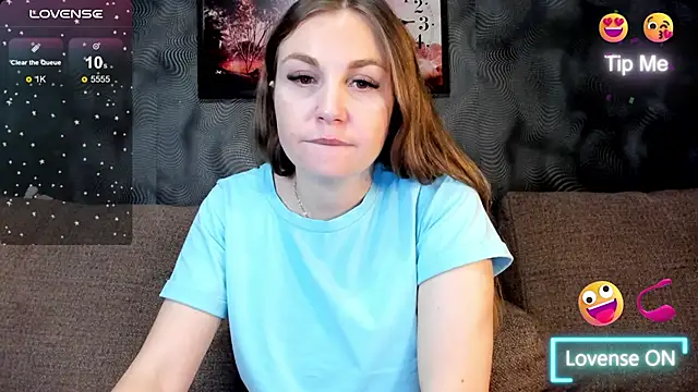 CassieMils online show from 12-04-25, 03:10