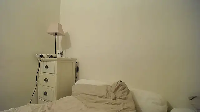 desirmiss1 online show from 02-12-25, 08:59