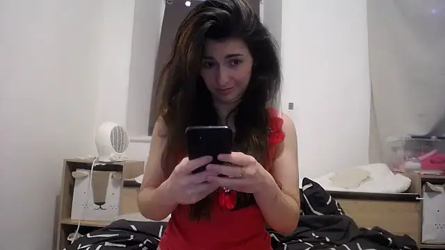 desirmiss1 online show from 03-17-25, 01:08