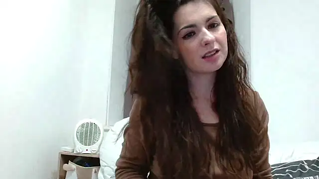 desirmiss1 online show from 12-23-25, 07:39