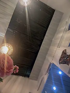 Tayra Siny online show from 03-09-25, 11:25