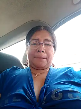 Snapshot of __valentina18 chatting on 01-10-25, 04:20   valentina18 online show from 01-10-25, 04:20