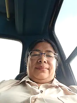 Snapshot of __valentina18 chatting on 01-25-25, 04:24   valentina18 online show from 01-25-25, 04:24