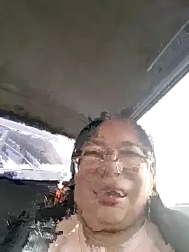   valentina18 online show from 05-01-26, 11:48