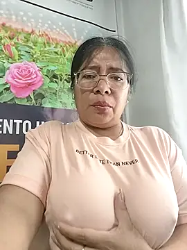   valentina18 online show from 05-09-26, 12:32