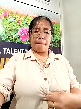   valentina18 online show from 07-30-26, 01:10