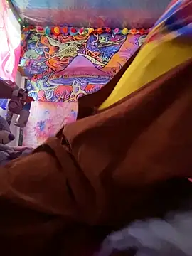 Snapshot of BABYUNICORN chatting on 12-19-24, 10:00 BABYUNICORN online show from 12-19-24, 10:00