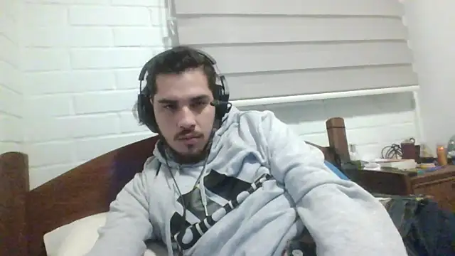 hung weeb online show from 12-07-24, 03:47