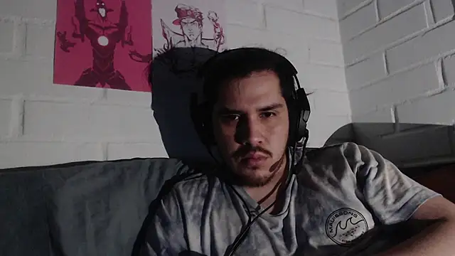 hung weeb online show from 09-29-25, 02:38