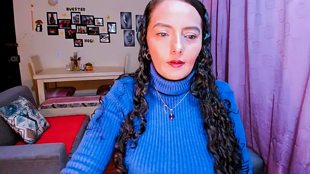 emma luxy online show from 03-31-26, 11:49