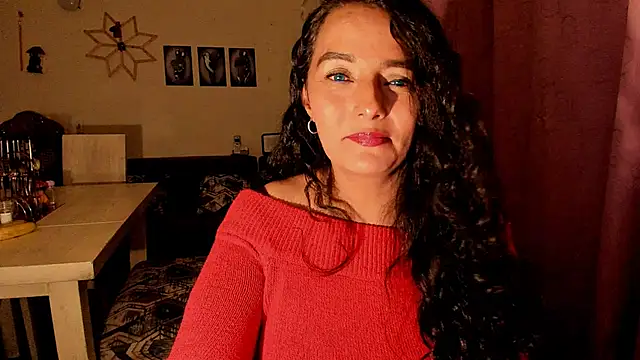 emma luxy online show from 04-18-26, 07:34