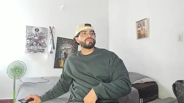 Snapshot of _Coddygold_ chatting on 01-30-25, 02:47  Coddygold  online show from 01-30-25, 02:47