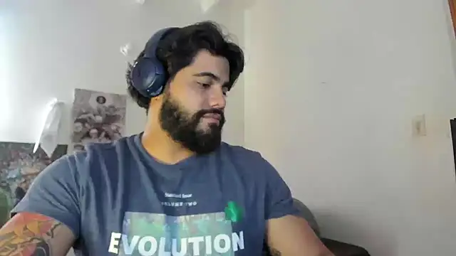 Snapshot of _Coddygold_ chatting on 03-13-25, 03:06  Coddygold  online show from 03-13-25, 03:06