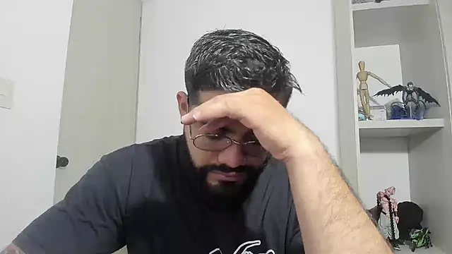 Snapshot of _Coddygold_ chatting on 09-17-25, 11:45  Coddygold  online show from 09-17-25, 11:45